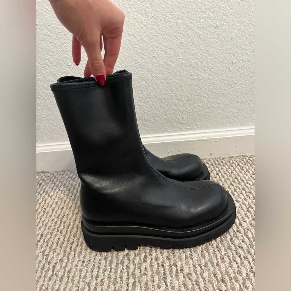 Jeffrey Campbell Lug Sole Platform Boots - Size 9.5W